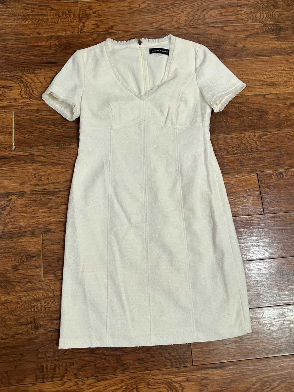 Andrew Marc Cream Textured Short-Sleeve V-Neck Dress